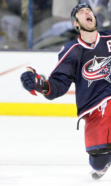 Jackets' Dubinsky signs 6-year, $35.1 million extension